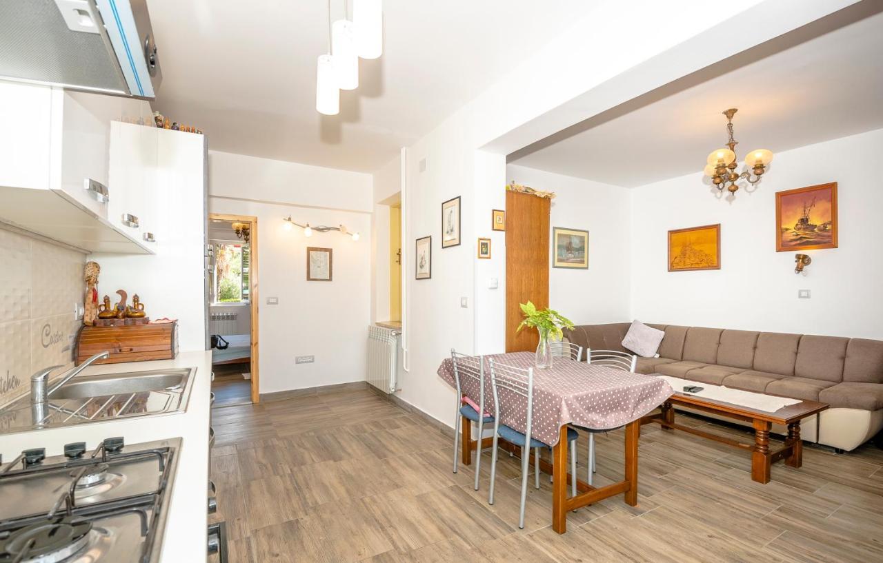 רוביני Guest House Ab Adria Home מראה חיצוני תמונה